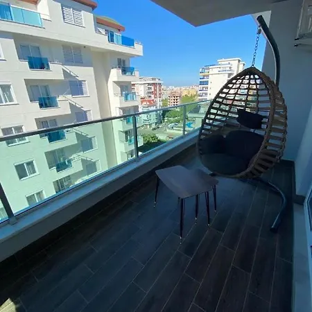 Lux Alanya Mahmutlar 아파트
