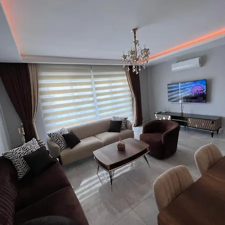 Lux Alanya Mahmutlar 아파트